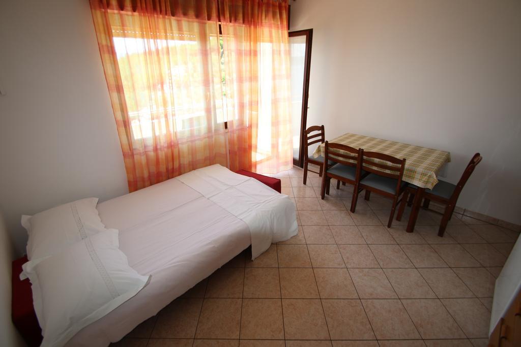 Villa Stipe Lokva Rogoznica Szoba fotó